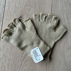 CHOICE Beige Fingerless Gloves